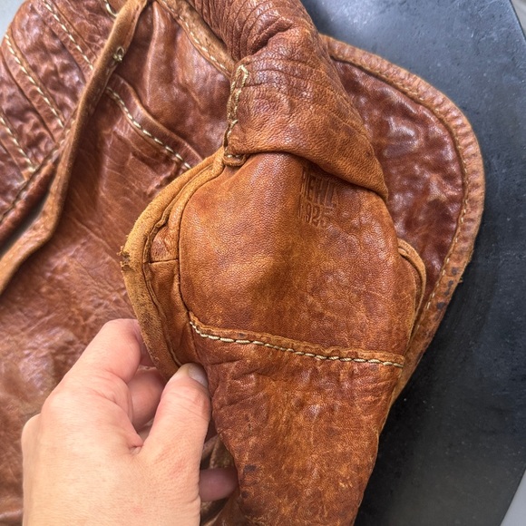 Vintage Y2K Ruehl No. 925 (A&F) Oversize Messenger Brown Leather Bag Academia - Picture 16 of 16